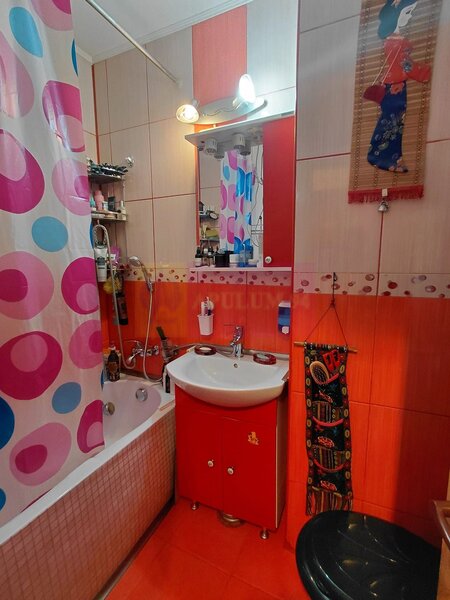 Titan Metrou M1 si parc IOR, cu 3 lifturi